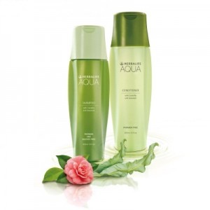 Bộ dầu gội, dầu xả Herbalife Aqua cho mái tóc bóng khỏe